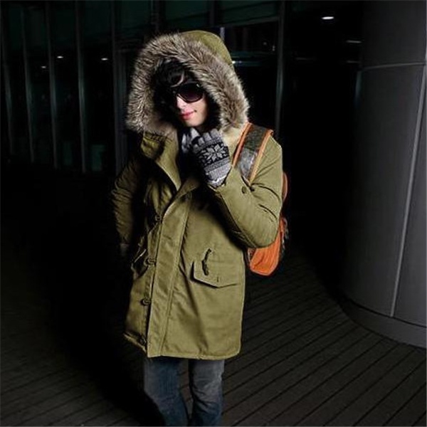 Medium long coat - Image 5