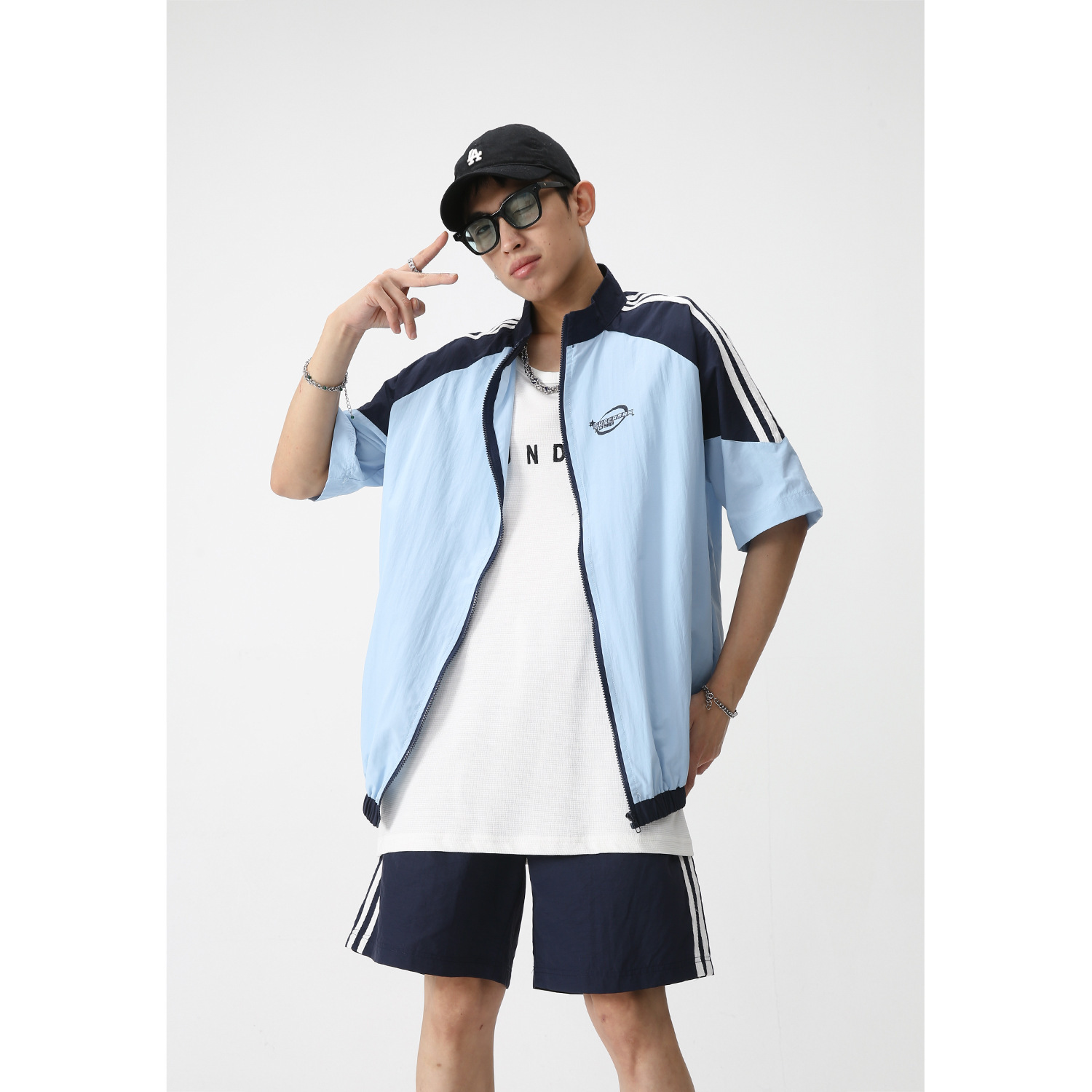 Men's New Casual Sports Style Contrast Set Shorts And Coat - Image 2
