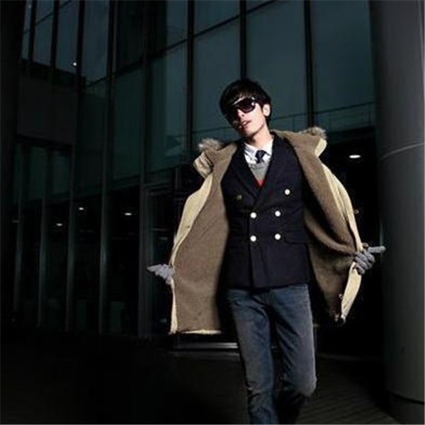 Medium long coat - Image 9